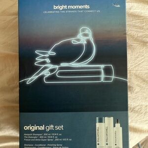 Paul Mitchell Shampoo Gift set